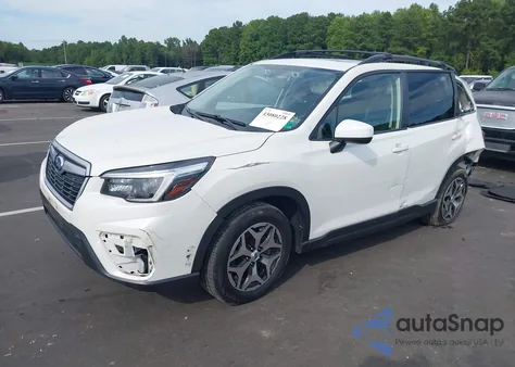 2021 Subaru Forester Premium z USA, uszkodzony, nr VIN JF2SKAJC9MH576437